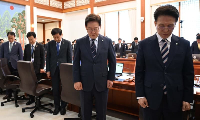 이 대통령, 檢 '잘못 사과·취소' 주문…야권 '공소취소 압박' 반발