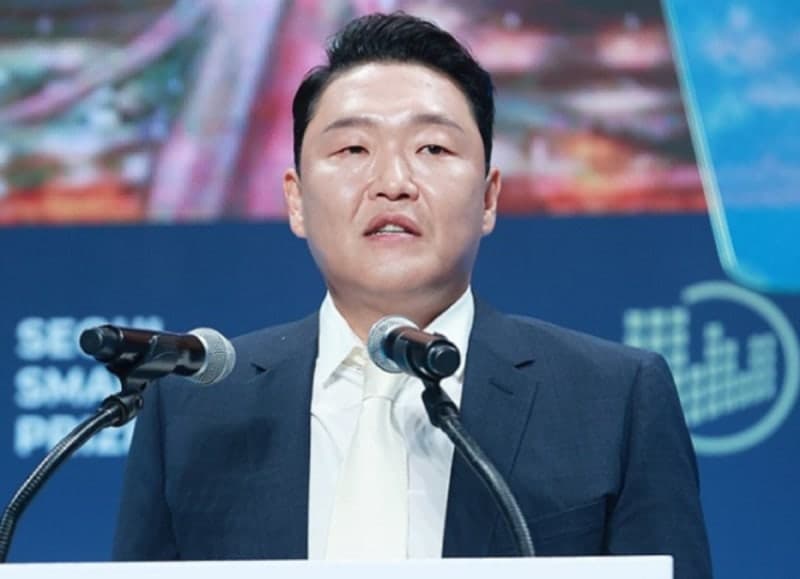 싸이, 향정신성 수면제 대리 수령 혐의 검찰 송치