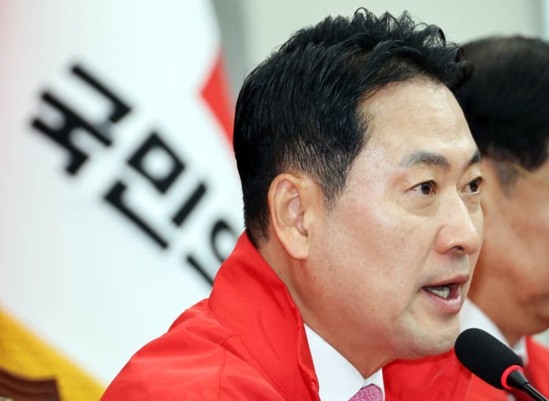 장동혁 "투표 포기, 李에 재판 지울 기회 주는 것…국민께서 막아달라"