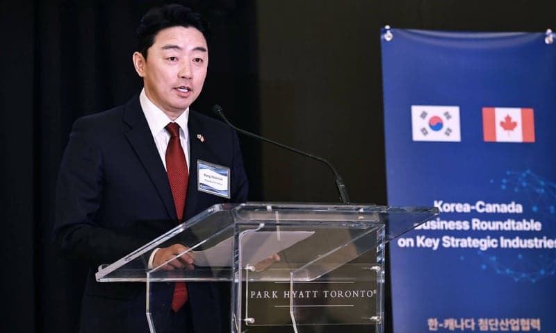 강훈식, 캐나다 잠수함 수주 막판 총력전…"韓잠수함 우수성 공정평가 당부"