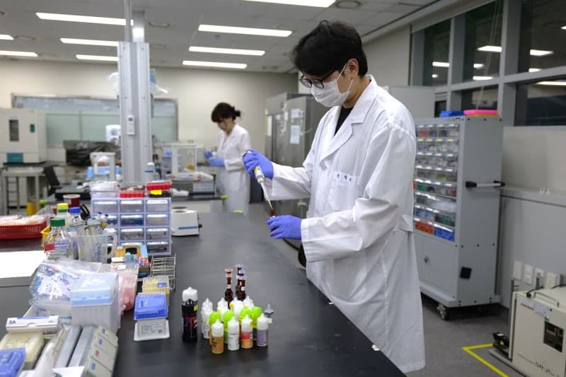 서울시, "니코틴 없다더니" 시판 액상형 전자담배서 니코틴 검출