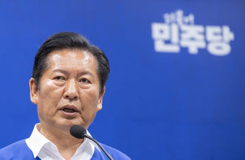 정청래 "투표는 총알보다 강해…권력은 총구 아닌 투표소에서 나와"