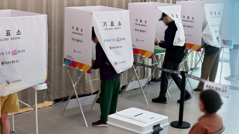 부산 사전투표율 역대 최고…'최대 격전지' 부산 북구 갑, 3파전 표심 어디로