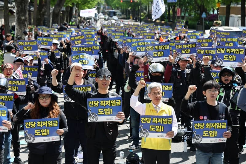 배달라이더·택배기사 등 도급제 근로자, 내년 최저임금 적용 논의 본격화
