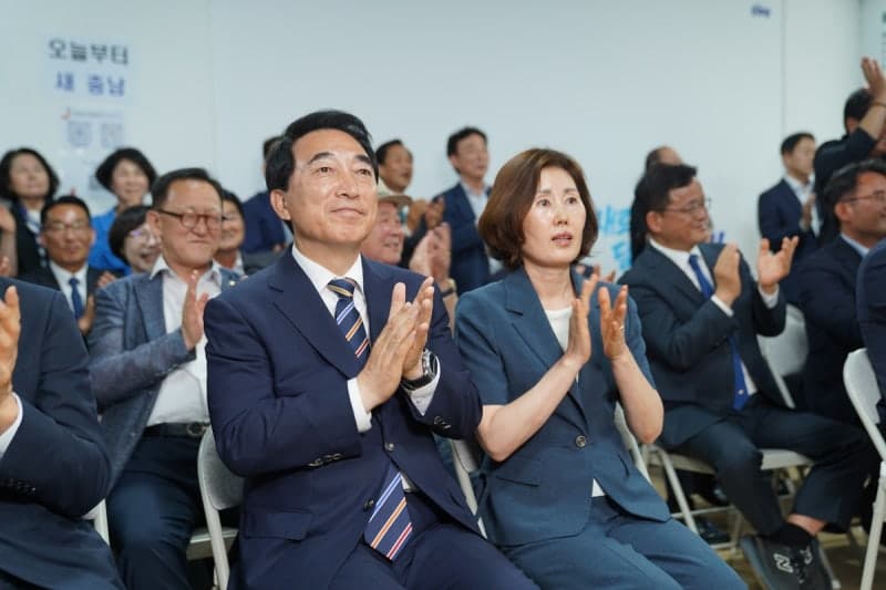 “충청 민심도 이재명 정부 선택했다”… '캐스팅보트' 충청권, 민주당 4개 광역단체장 싹쓸이