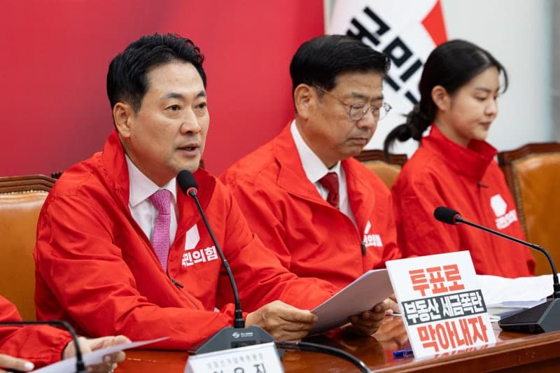장동혁 "李, 檢에 재판 취소 명령…투표 포기는 오만한 李에 재판 지울 기회 주는 것"