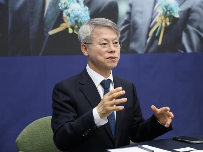 민형배 전남광주통합특별시장 당선인, 첫 공식 행보로 '한전공대' 방문해 에너지 수도 전략 논의