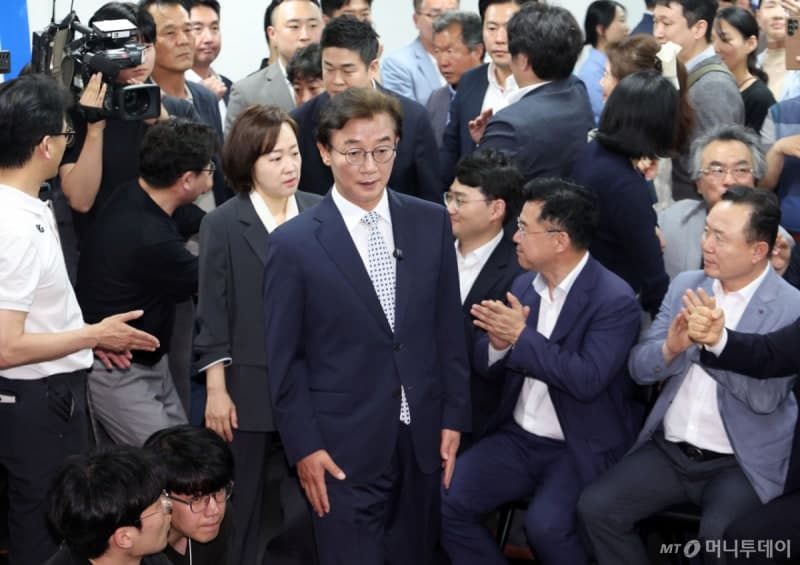 전재수 부산시장 당선 "변화 선택한 시민께 감사, 성과로 증명할 것"