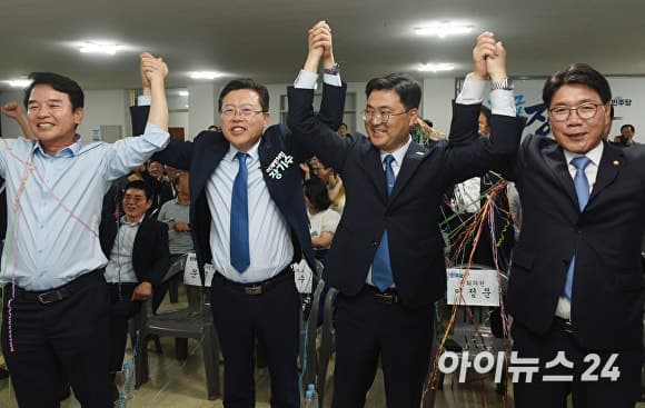 장기수 천안시장 당선 유력 "시민과 함께 천안 대전환 시작"