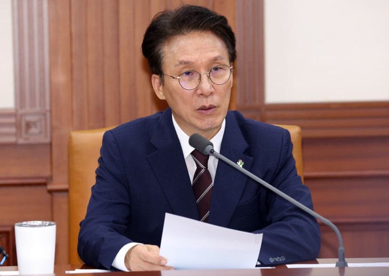 김민석 총리 "지역일꾼 새롭게 선출…중앙·지방정부 협력·소통해야"