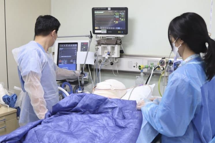 "중증화상 환자, 수술 전 체온 37도 이하땐 사망위험 2.5배 높아"