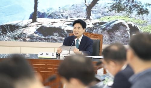 김대중 전남교육감 직무 복귀…교육부, 전남광주교육청 출범 앞두고 '교육행정 체제 통합' 점검