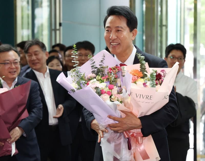 5선 오세훈 서울시장, 38일 만에 업무 복귀 "GTX 철근 누락 최우선"