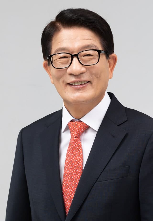 강원 고성 함명준 3선 성공, 경남 고성 하학열 재선 "위대한 고성 도약 이뤄내겠다"