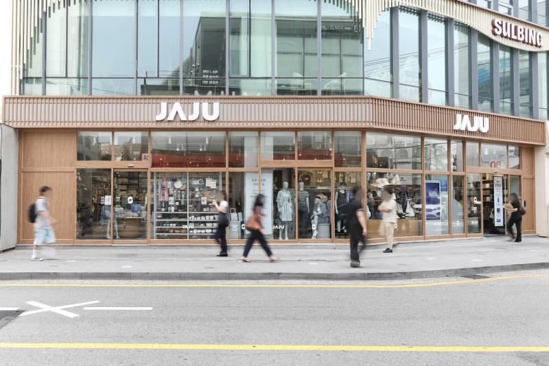 신세계 자주, 'MZ 핫플' 압구정로데오점 오픈…패션 승부수 띄웠다