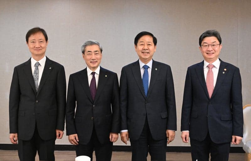 환율 1530원 뚫자 구윤철 "외환시장 과도한 쏠림엔 즉시 조치"