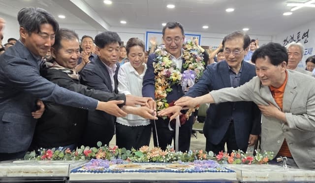 44표가 갈랐다…강석주, 통영시장 리턴매치서 '위대한 선택에 결과로 보답'