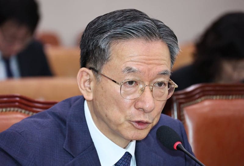 이 대통령, 집권 2년차 맞아 차기 총리 '정성호·한성숙·강훈식' 3인 압축