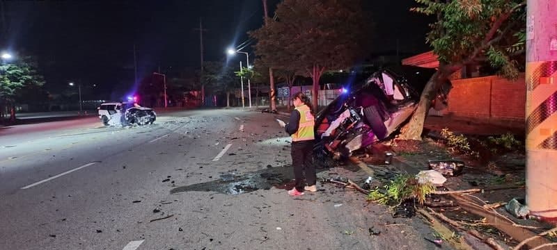 남원서 중앙선 넘어 달리다 승용차·SUV 충돌, 1명 사망·2명 부상