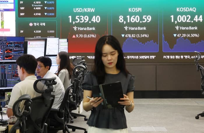 “삼전·닉스 조정이 기회”…급락에 개미들, 레버리지에 1조 베팅 '줍줍'