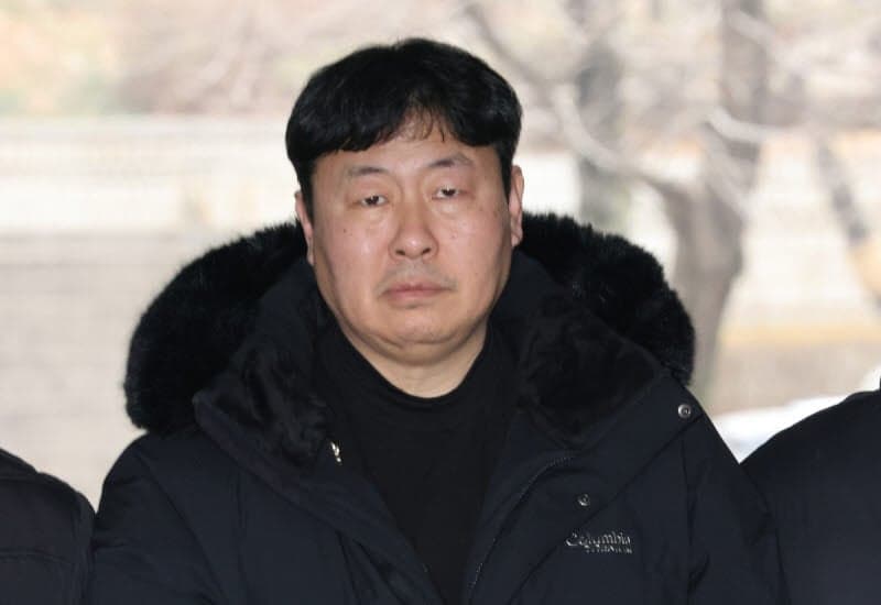 '해임교사복직' 동조시위한 고진수 노조 지부장, 재판 거부…방청 제한에 변호인 '거부' 파행