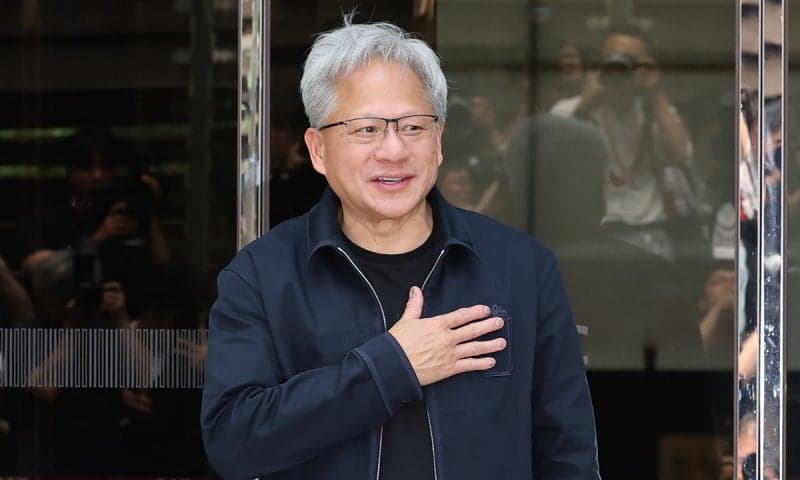 젠슨 황 엔비디아 CEO 방한, AI·로봇 협력 확대 "깜짝 발표" 예고