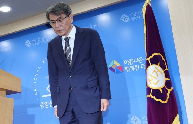 노태악 선관위원장, '투표용지 부족 사태' 책임지고 사의 표명…실제 부족 50개소