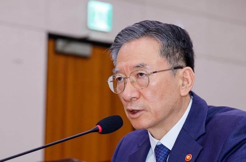 정성호 "투표용지 부족, 참정권 침해…부정선거 음모론 용납 안 돼"