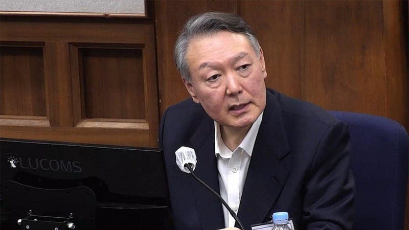 윤석열 전 대통령, '계엄 정당화 지시' 특검 첫 조사 완료