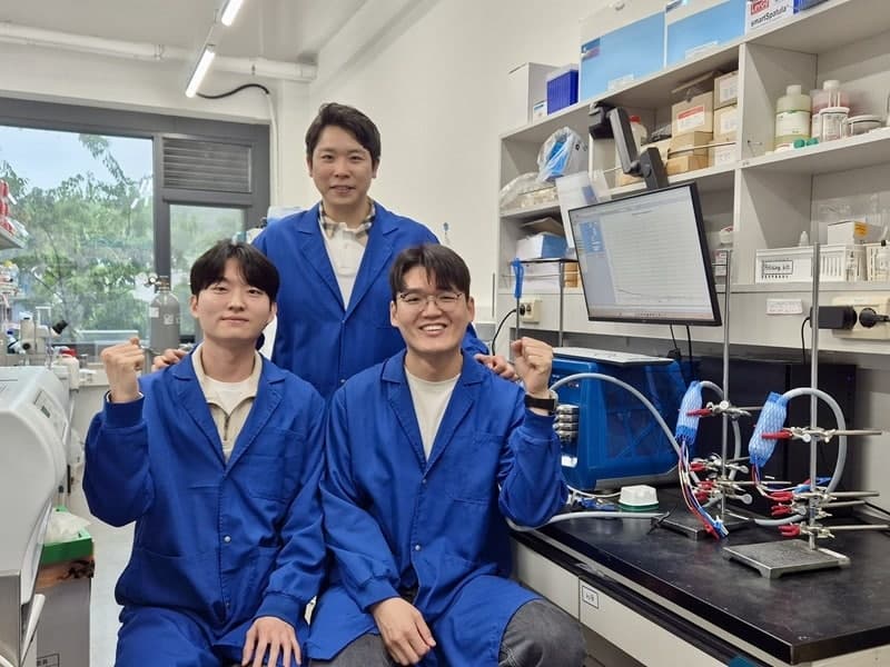 “DNA 서열 조절” 수소 생산효율↑…KAIST, DNA를 전기화학 반응 제어 나노소재로 활용