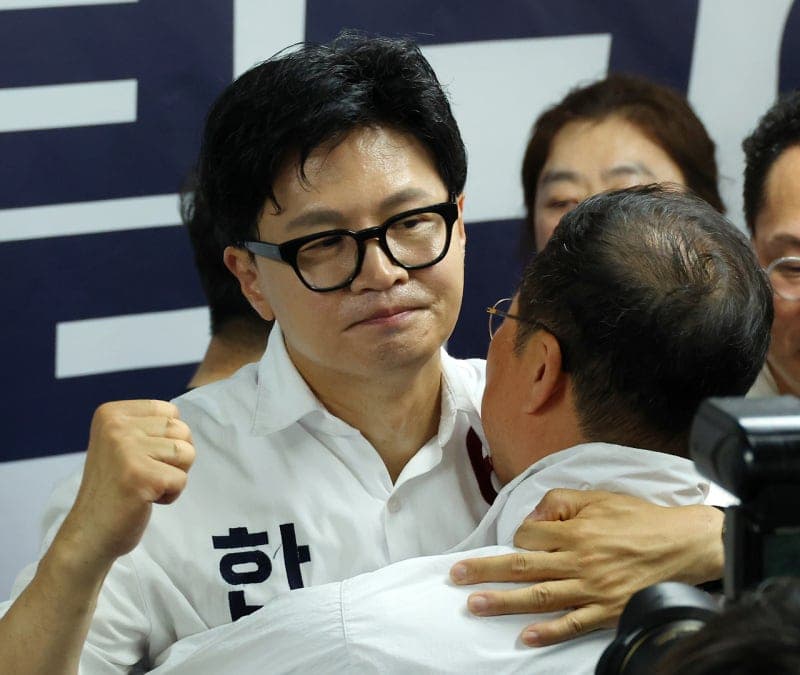 한동훈, 선관위 '외부 감사·휴가 제한' 1·2호 법안 발의 예고…"선관위원 탄핵 적극 검토"