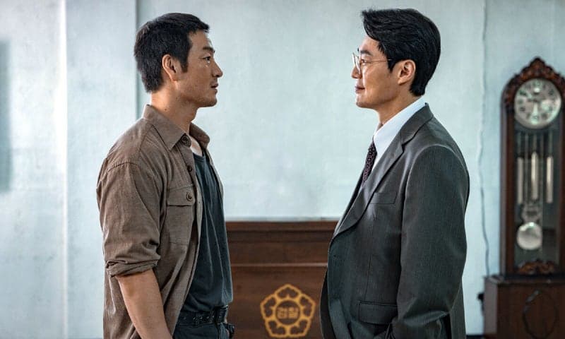 '낙동강변 살인사건' 위증 혐의 경찰관 3명 송치…21년 옥살이 누명 벗겨낸 후