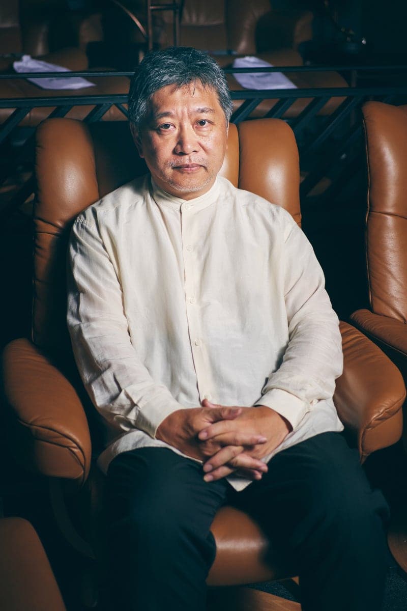 “죽은 이는 누구의 것인가”… 죽은 아들 꼭 닮은 로봇, 닮아서 더 섬뜩한 너