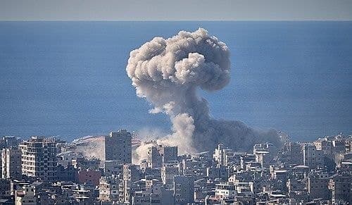 트럼프 만류에도 이스라엘, 레바논 수도 베이루트 공습 "테러리스트 본부"