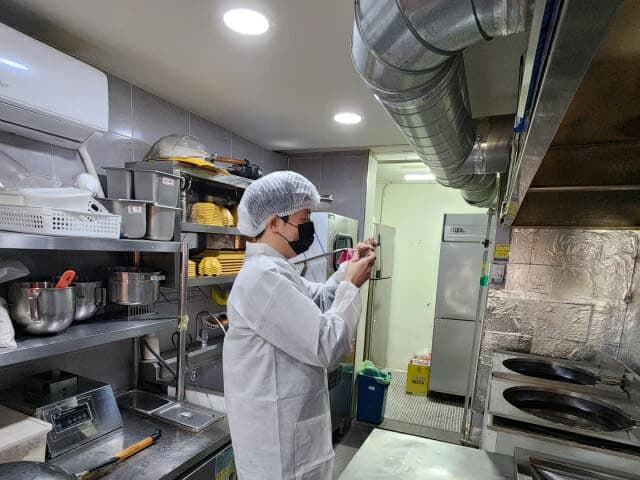 노랑통닭, 'QC 우수매장' 인증제 시행으로 가맹점 운영 품질 높인다