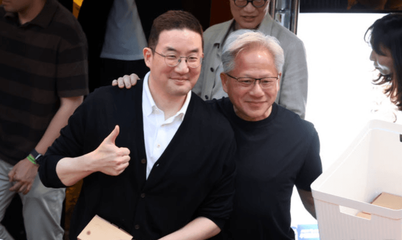 구광모-젠슨 황, LG 사옥서 회동…'피지컬 AI·자율주행' 협력 논의