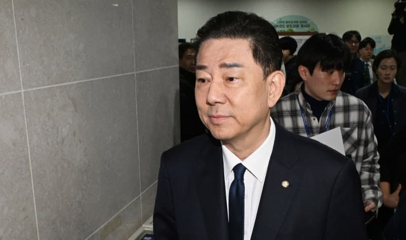 국수본 "김병기 의혹 모두 수사 뒤 결론낼 것"…수사 장기화 전망