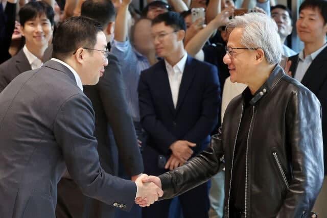 LG 찾은 젠슨 황, 구광모와 '피지컬 AI 협력' 논의 본격화