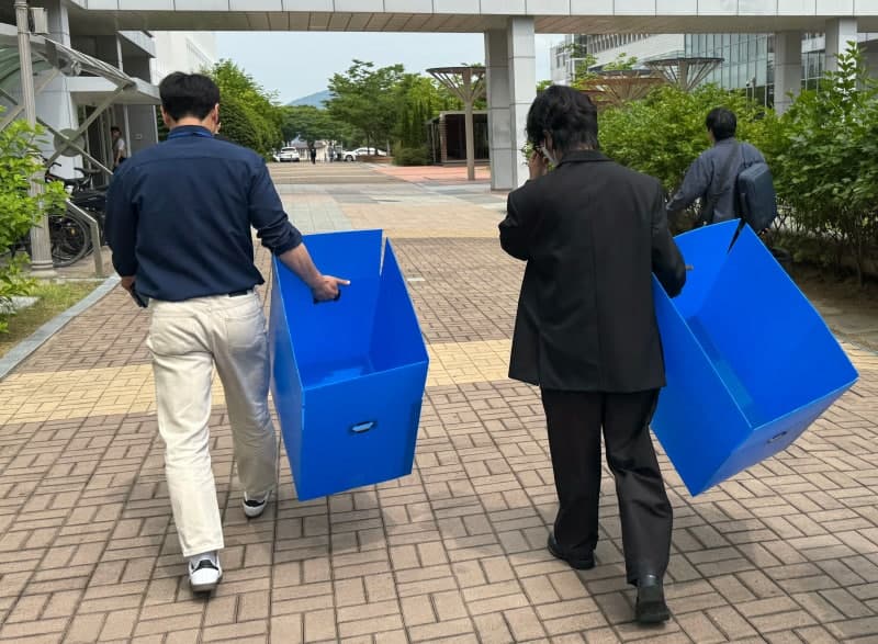 경남지사 딥페이크·관권선거 의혹, 경찰 압수수색