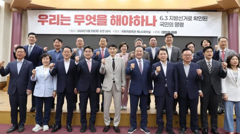 국힘 소장파, "선거 결과 정신승리 안 돼"…장동혁 책임론 분출