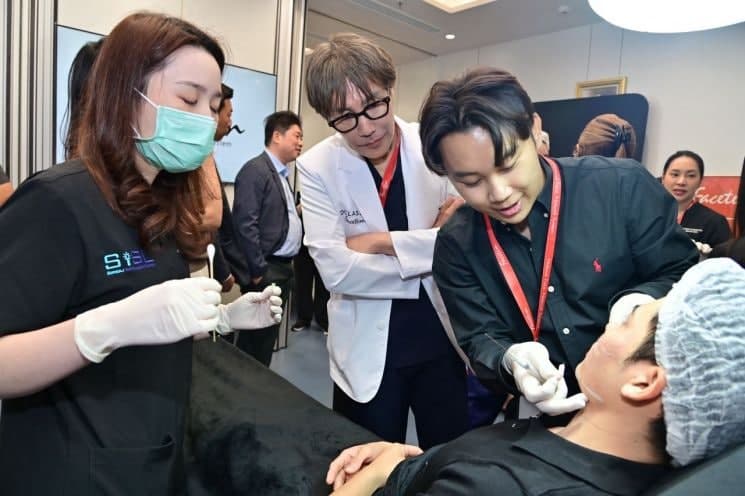 시지바이오, 태국 BJC와 콜라겐 부스터 '페이스템' 공식 론칭