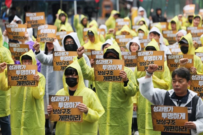 카카오, 내일 오전 10시 창사 후 첫 파업…사측 "안정적 서비스에 최선"