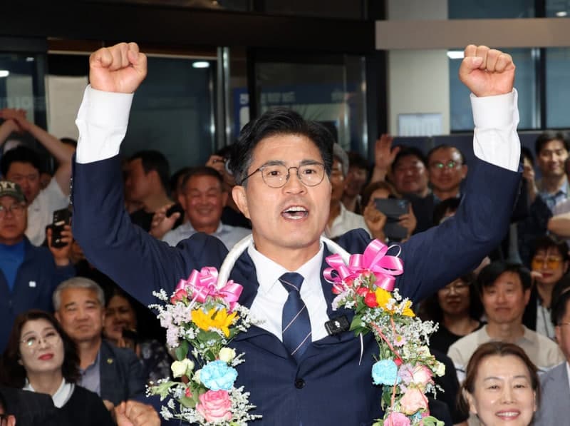 이원택 "임기 내 전주·완주 행정통합 없을 것"…당선 후 입장 번복 논란
