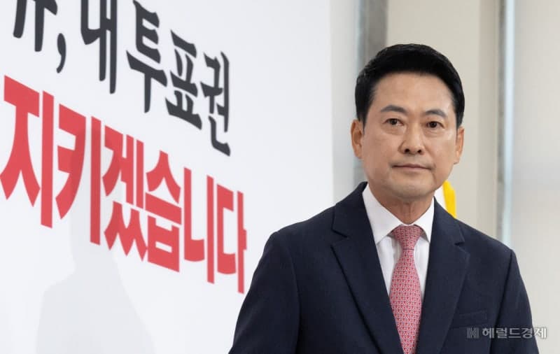 장동혁, '서울 승리' 내세워 사퇴 거부…국힘 원내대표 선거 분수령