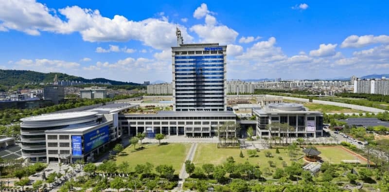 “로봇으로 건설현장 안전사고 예방”…전북도, 건설로봇 실증 거점 구축 나서 스마트건설 전환 본격화