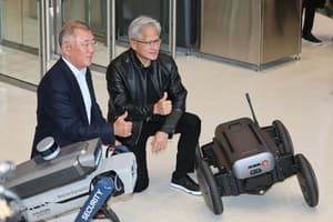 정의선, 젠슨 황과 'AI 동맹' 급물살…"할아버지 정주영 만난 듯"