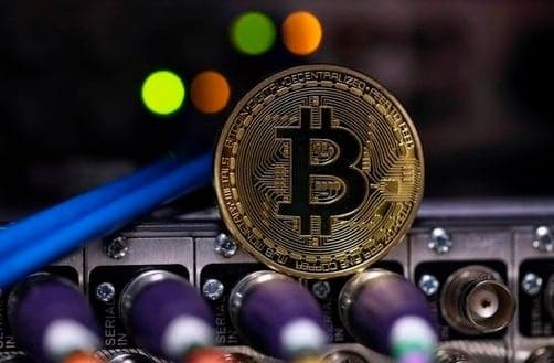 “절대 안 판다”더니 배당금 마련하려 비트코인 매각…스트래티지, '루나 사태' 악몽 소환