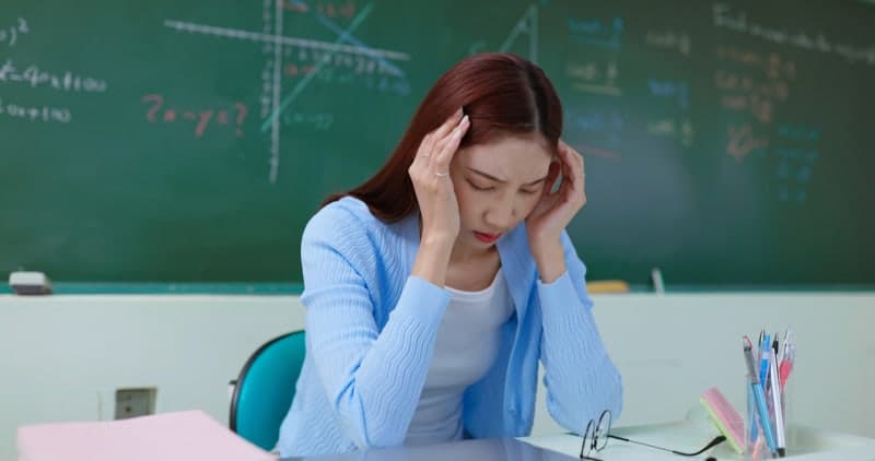 "늦잠 잔 중2 아이, 혼자 체험학습 갔다"...교사에 '택시비' 요구한 학부모