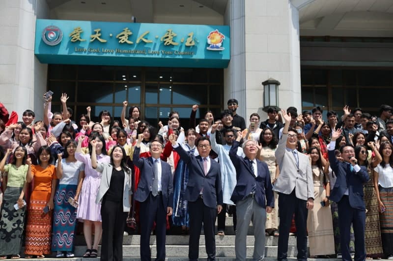"글로벌 한국어교육 허브로" 선문대 한국어교육원 재학생 1800명 돌파, 캠퍼스 '작은 지구촌' 됐다