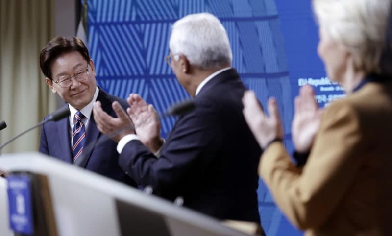 한-EU 정상 "러시아-북한 불법 군사협력 강력 규탄…北 핵보유국 결코 인정 안 돼" 공동성명